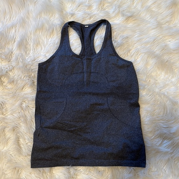 lululemon athletica Tops - Lululemon run swiftly tank